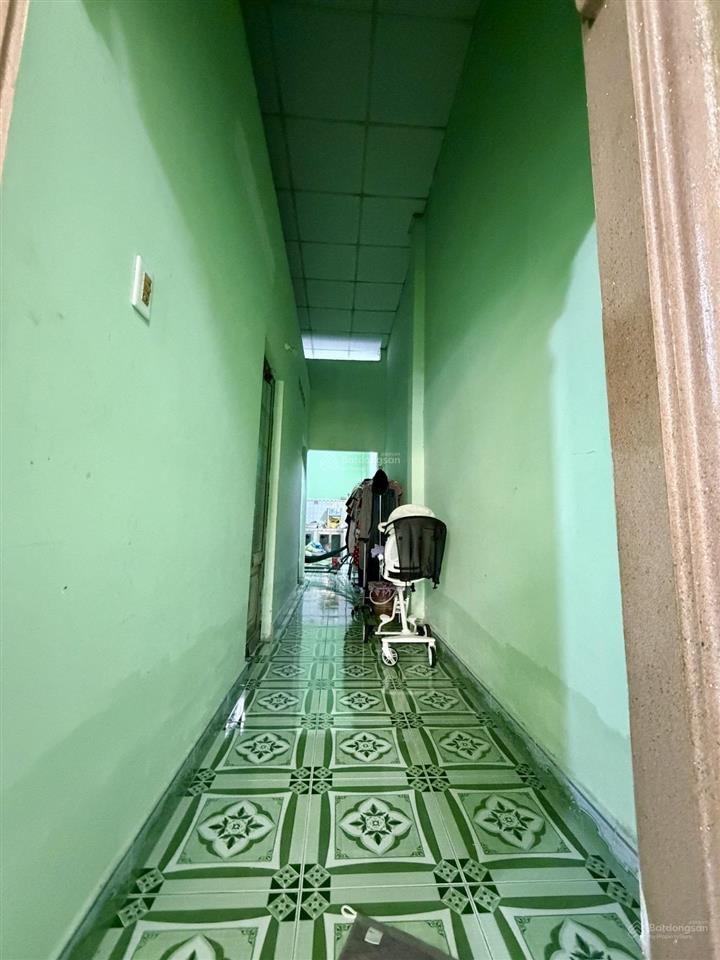 Kẹt tiền cần bán gấp nhà c4 (shr) thạnh lộc 41 ngay cao đẳng điện lực, 70m2, đường 6m thông