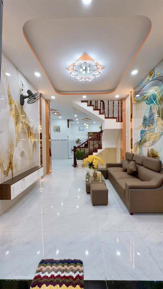 Gấp bán nhà (shr) ngang 4,8m thạnh xuân 40 ngay cao đẳng điện lực, 4,8x12,5. 2 tầng, đường 6m thông