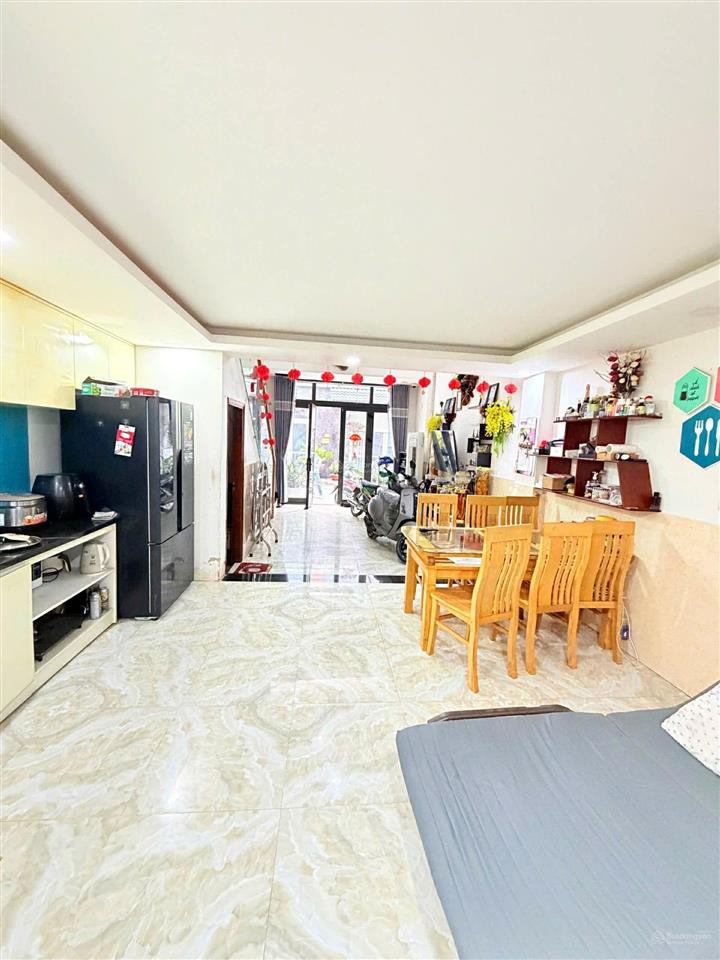 Ngộp bank bán gấp nhà(shr) đường thạnh lộc 29 ngay ngã tư ga, 51m2, 4 tầng, đường 7m