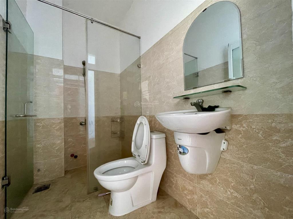 Cần tiền gấp bán nhà(shr) đường vườn lài ngay chợ vườn lài, 76,5m2, 3 tầng, đường 6m