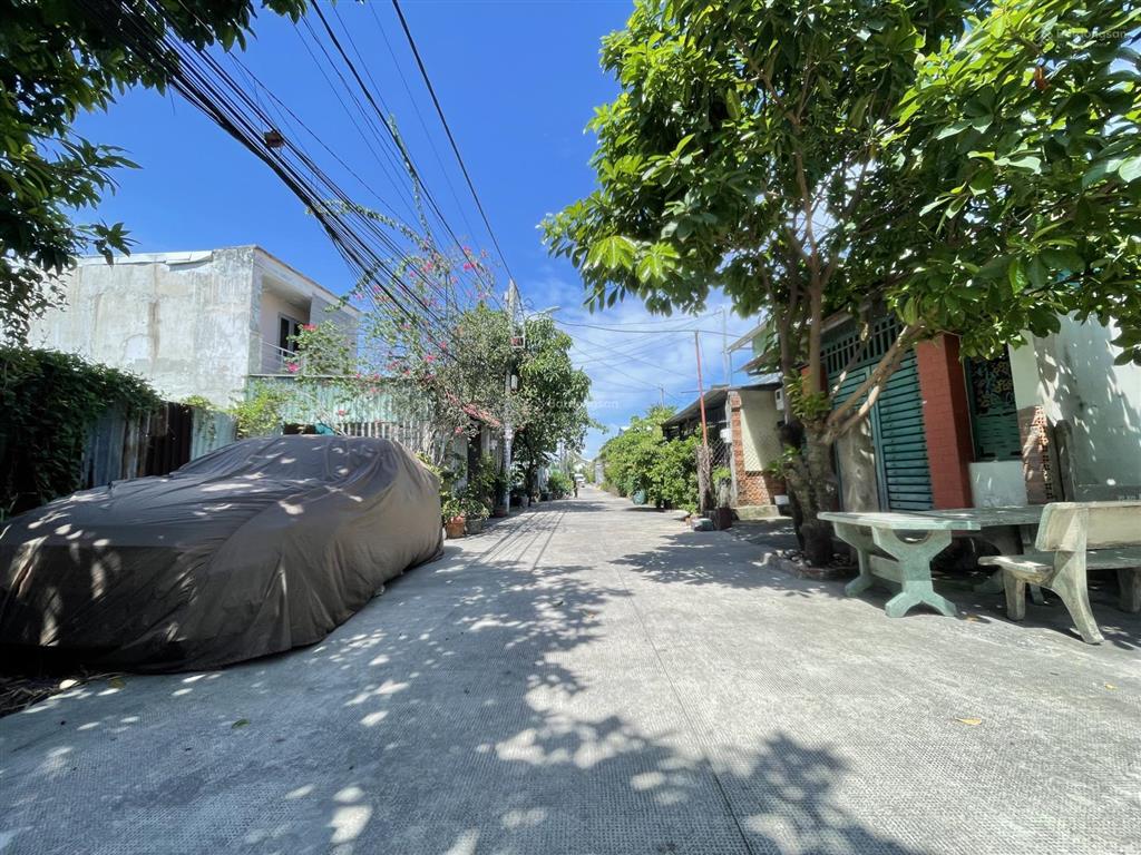 Gấp bán lô đất ngang 4,7m quốc lộ 1a ngay trường nguyễn tất thành, 108m2, đường 5m thông
