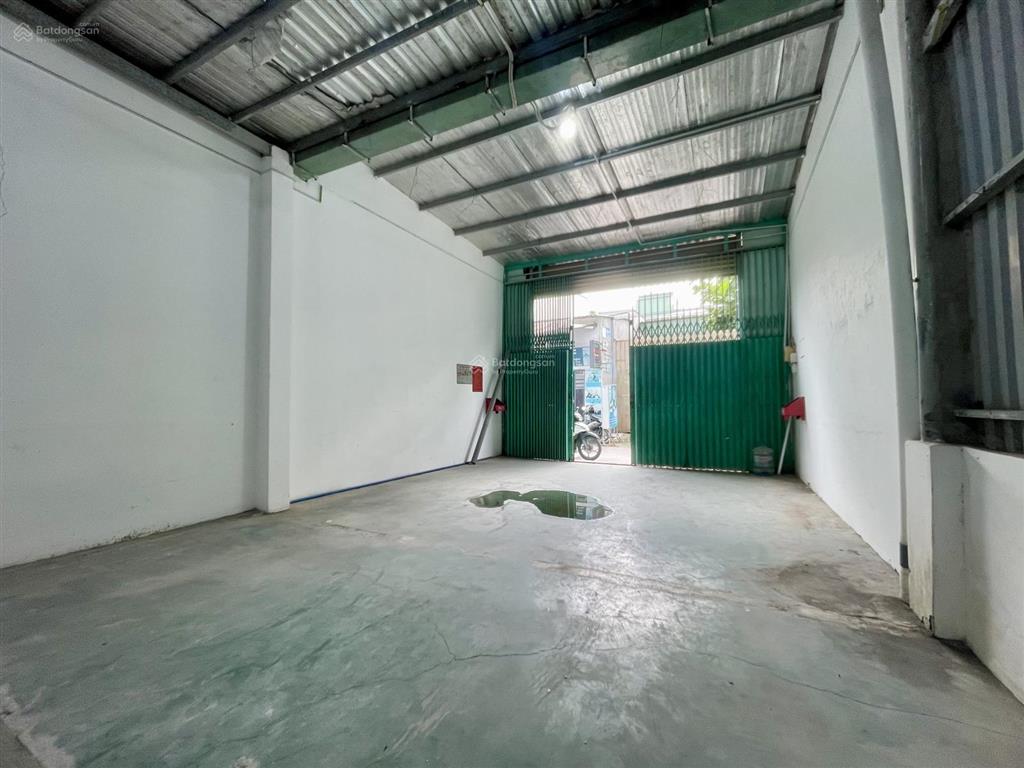 Cần cho thuê gấp kho đường thạnh xuân 25, 185m2, đường thông xe tải
