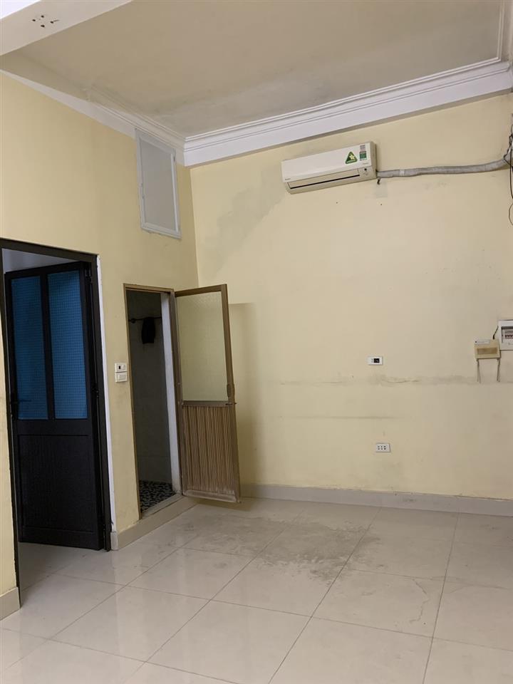 Cho hộ gia đình thuê nguyên căn 5 tầng, diện tích 170m2, ở 26 ngách 18 ngõ Gốc Đề, phường