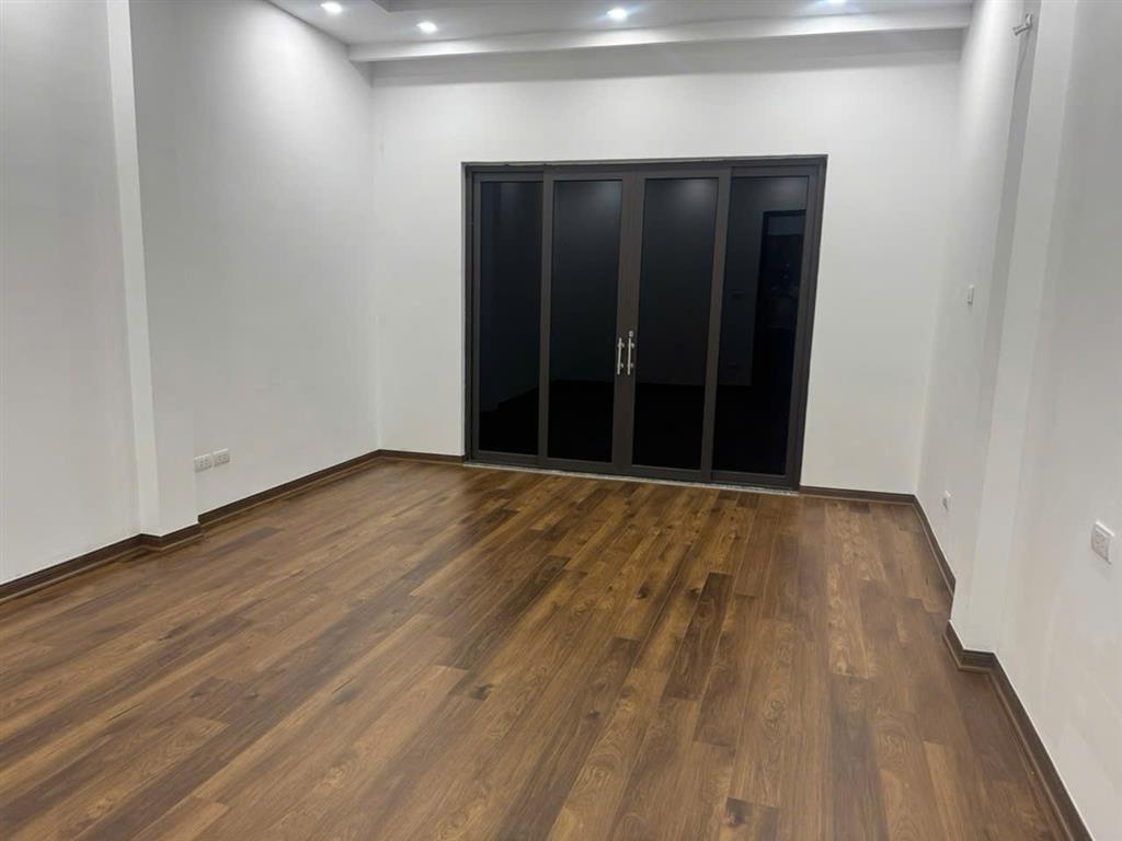 GIÁ TỐT - CHÍNH CHỦ BÁN NHÀ 5 TẦNG THANG MÁY TẠI PHƯỜNG VẠN PHÚC, QUẬN HÀ ĐÔNG, HÀ NỘI