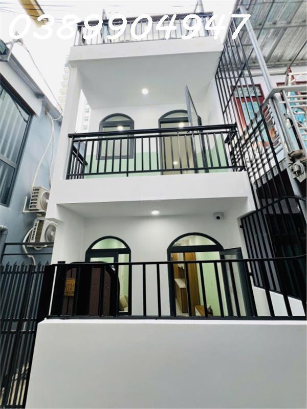 BÁN NHÀ 3 TẦNG GẦN BIỂN PHỐ TÂY NHA TRANG – 33,8M², DÒNG TIỀN 16 TRIỆU/THÁNG