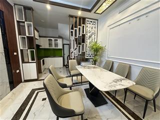 Bán nhà riêng tại phúc lợi, 5,7 tỷ, 30m2, 3pn, 4wc, 5 tầng
