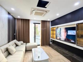 Nhà mới tinh 6 tầng thang máy gara otofull nội thất. kẻ tạnh long biên