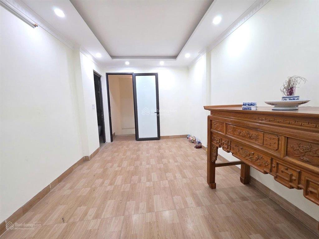 Nhà phố hồ tùng mậu 39m2 5 tầng giảm hẳn 1,2 tỉ.