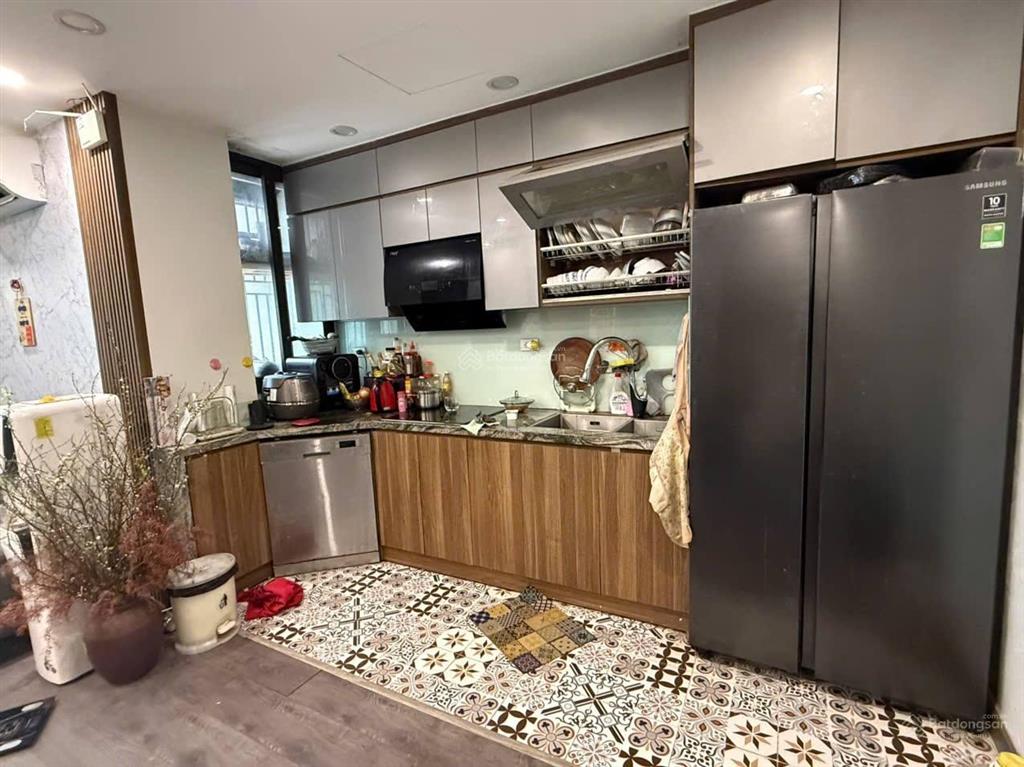 Căn góc intracom 2 cầu diễn 103m2 tầng cao view thành phố chỉ 70tr có thương lượng
