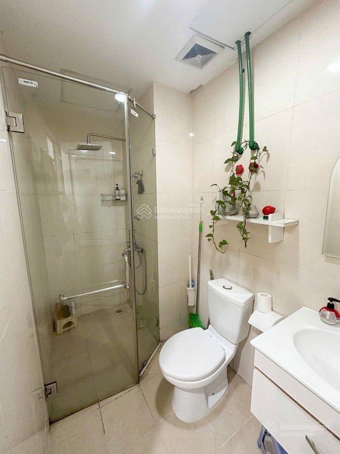 Chủ giảm giá từ 5,5 tỉ còn 4,3 tỉ cc resco phạm văn đồng 65m2 2 ngủ 2wc tầng cao view đẹp