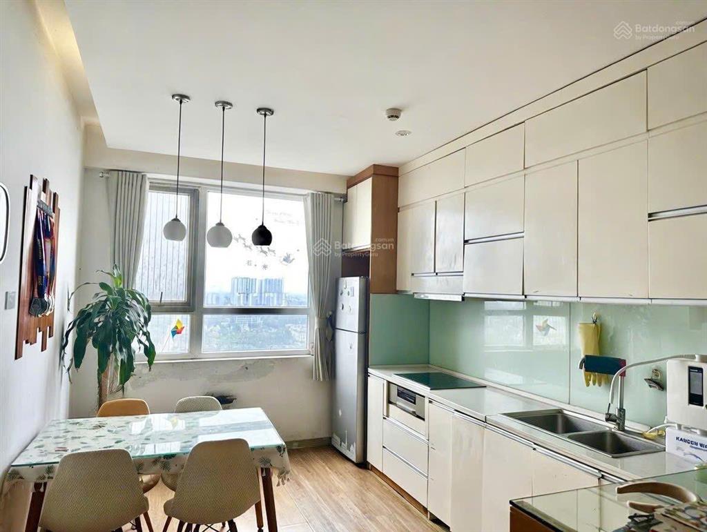 Chủ giảm giá từ 5,5 tỉ còn 4,3 tỉ cc resco phạm văn đồng 65m2 2 ngủ 2wc tầng cao view đẹp