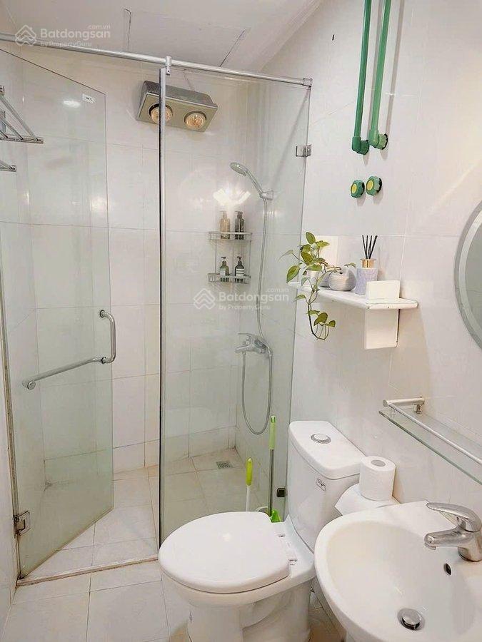 Chủ giảm giá từ 5,5 tỉ còn 4,3 tỉ cc resco phạm văn đồng 65m2 2 ngủ 2wc tầng cao view đẹp