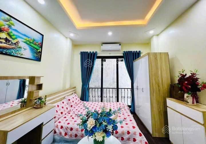 Bán nhà riêng tại đình thôn mỹ đình 40m2  8,5 tỷ