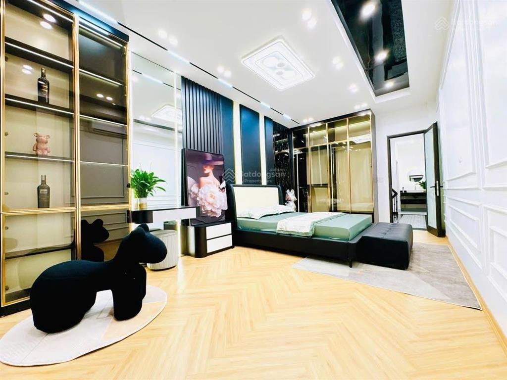 Chủ cần bán gấp giá cực mềm 29 tỷ  80m2 nhà mặt phố  kinh doanh  ô tô tránh