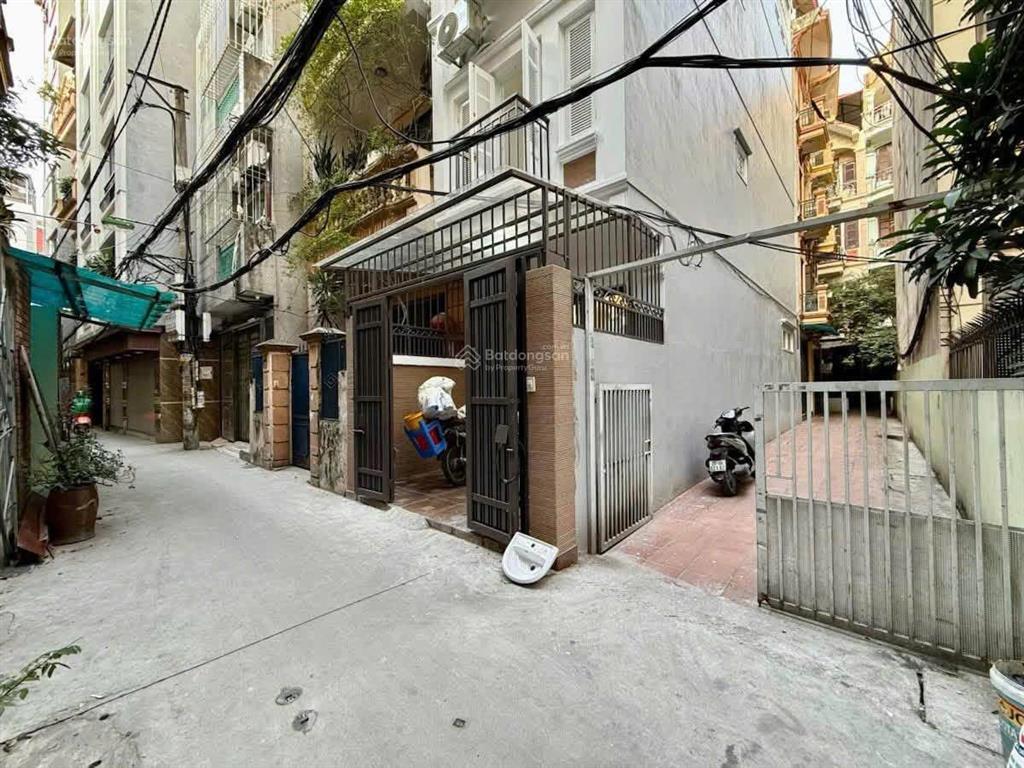 Bán nhà phố quan hoa 47m2  14 tỷ nhỏ tt cầu giấy  lô góc  ô tô kinh doanh