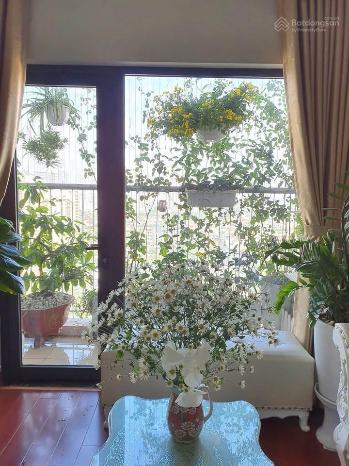 Căn góc ngay hồ bơi, view mát 2pn/ 2,160 tỷ,sổ hồng lâu dài, gần sân bay 0799 303 *** ngọc