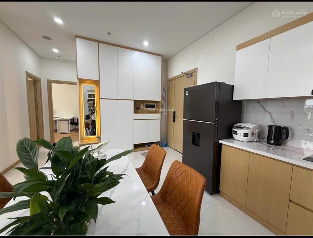 Chủ đường nguyễn xí 2pn/ sổ sẵn giá 2tỷ, full nội thất, vay 70%. 0799 303 *** ngọc