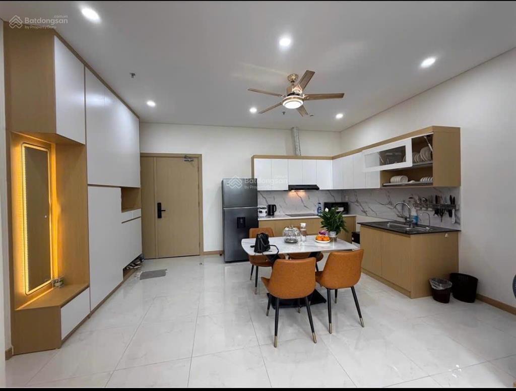 Chủ đường nguyễn xí 2pn/ sổ sẵn giá 2tỷ, full nội thất, vay 70%. 0799 303 *** ngọc