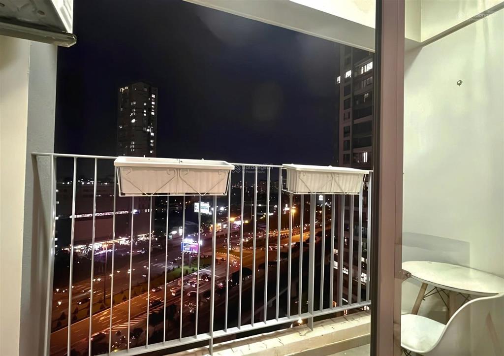 Căn hộ bình thạnh (nhà mới nội thất đẹp)  giá 2 tỷ/2pn/ sổ sẵn, nhận nhà liền. 0799 303 *** ngọc