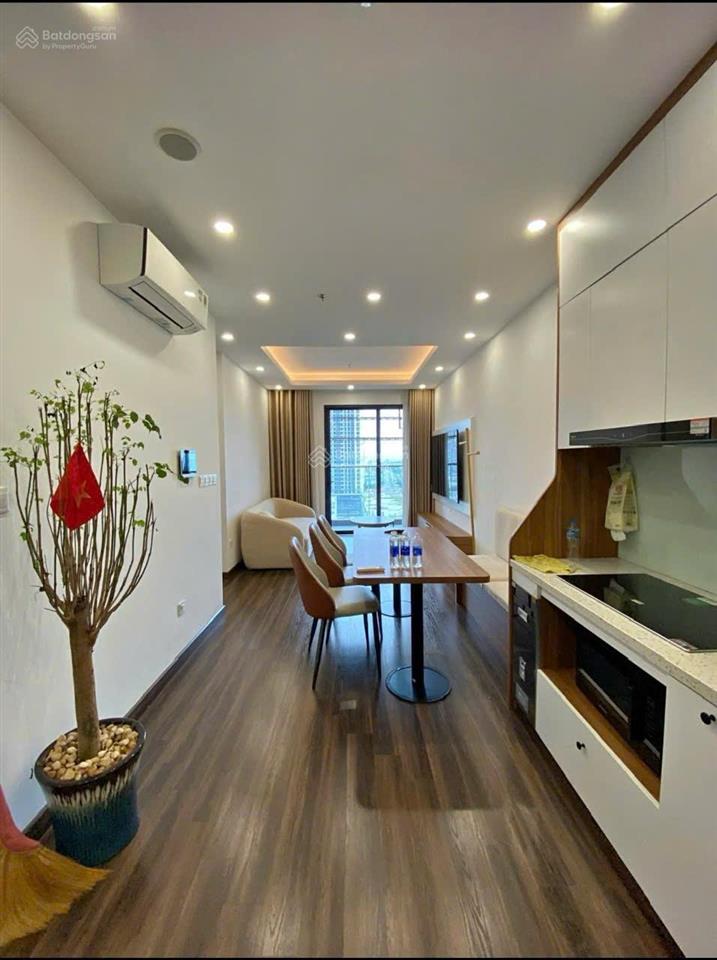 Ch sổ sẵn/cho thuê 15tr/th,2pn 2tỷ, full nội thất, vay 70% đường nơ trang long . 0799 303 *** ngọc