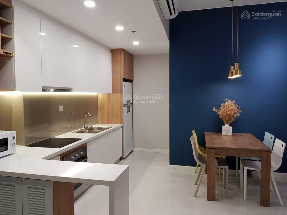Bán gấp cc đường dương quảng hàm 2,1 tỷ, ở liền, full nội thất, 2pn, vay 80%,  0799 303 ***