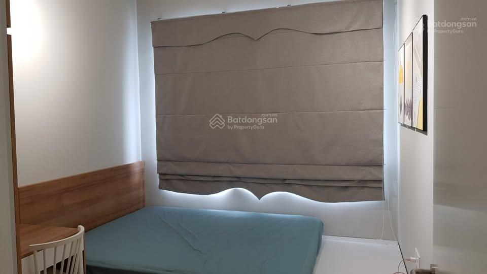 Bán gấp cc đường dương quảng hàm 2,1 tỷ, ở liền, full nội thất, 2pn, vay 80%,  0799 303 ***
