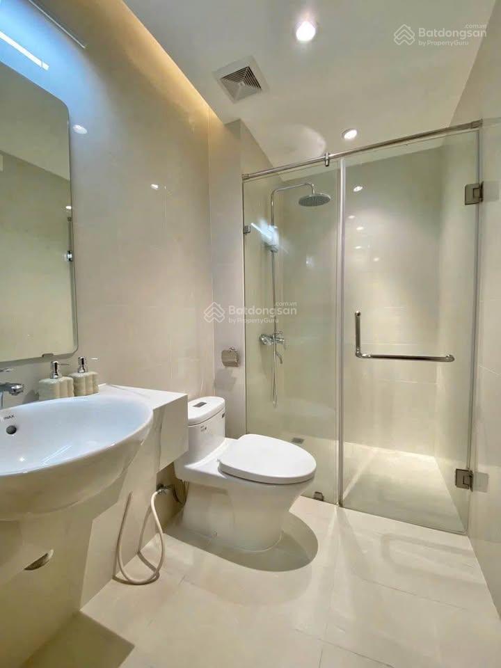 Cc mới bàn giaonội thất như hình 1,960 tỷ/2pn bao phí sổ hồng, vay 70%, gần cv gia định