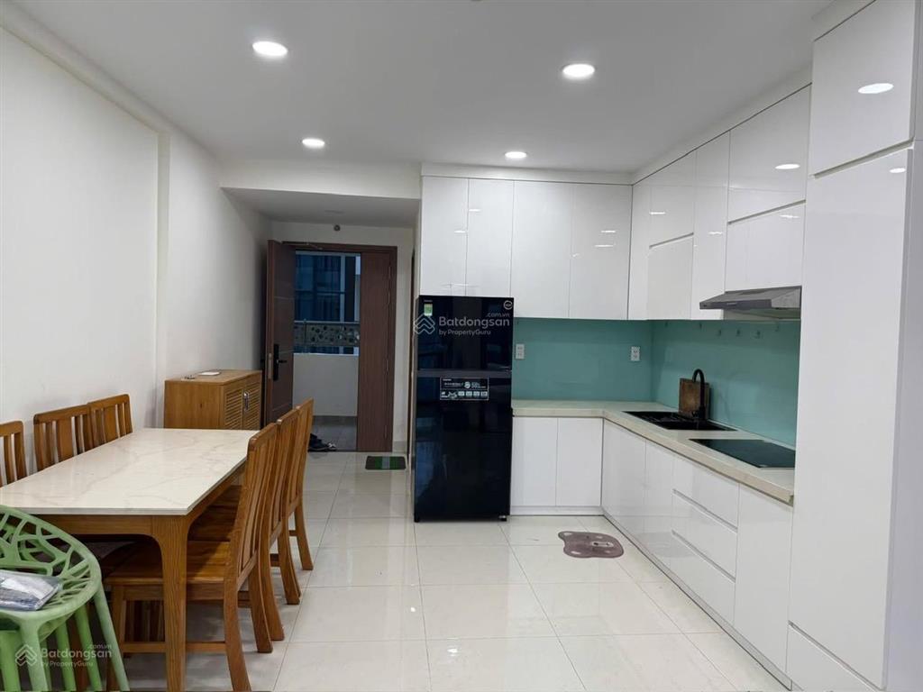 Chính chủ bán cc gần chợ hoàng hoa thám 2,08 tỷ 2pn vay 70% sổ sẵn, full nội thất o799303195 ngọc