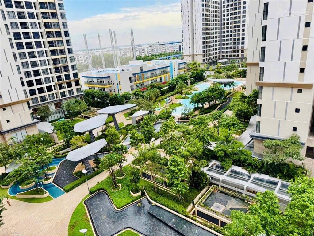 Bán căn hộ masteri centre point 2pn 74m view hồ bơi, vành đai giá 4,39 tỷ