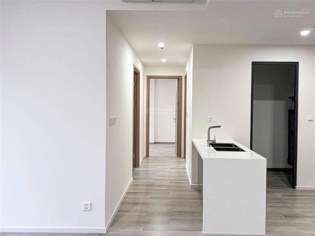 Bán căn hộ masteri centre point 2pn 74m view hồ bơi, vành đai giá 4,39 tỷ