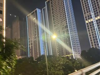 Chính chủ ko xoay được dòng tiền cắt lỗ căn 43m2 1pn+ tòa g1 giá 2.4 tỷ bao phí, sắp sửa bàn giao