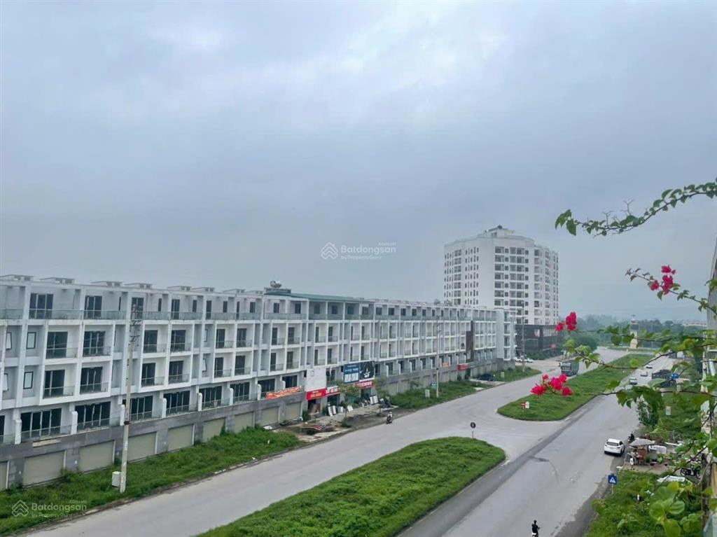 Shophouse 5 tầng mặt đường nguyễn tất thành , phúc yên  phú thọ (vĩnh phúc cũ)