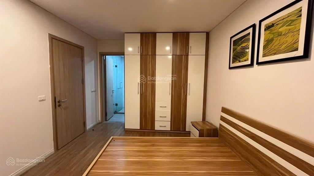 Mipec riverside tầng cao view thoáng full nội thất chỉ 15tr
