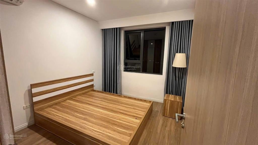 Mipec riverside tầng cao view thoáng full nội thất chỉ 15tr