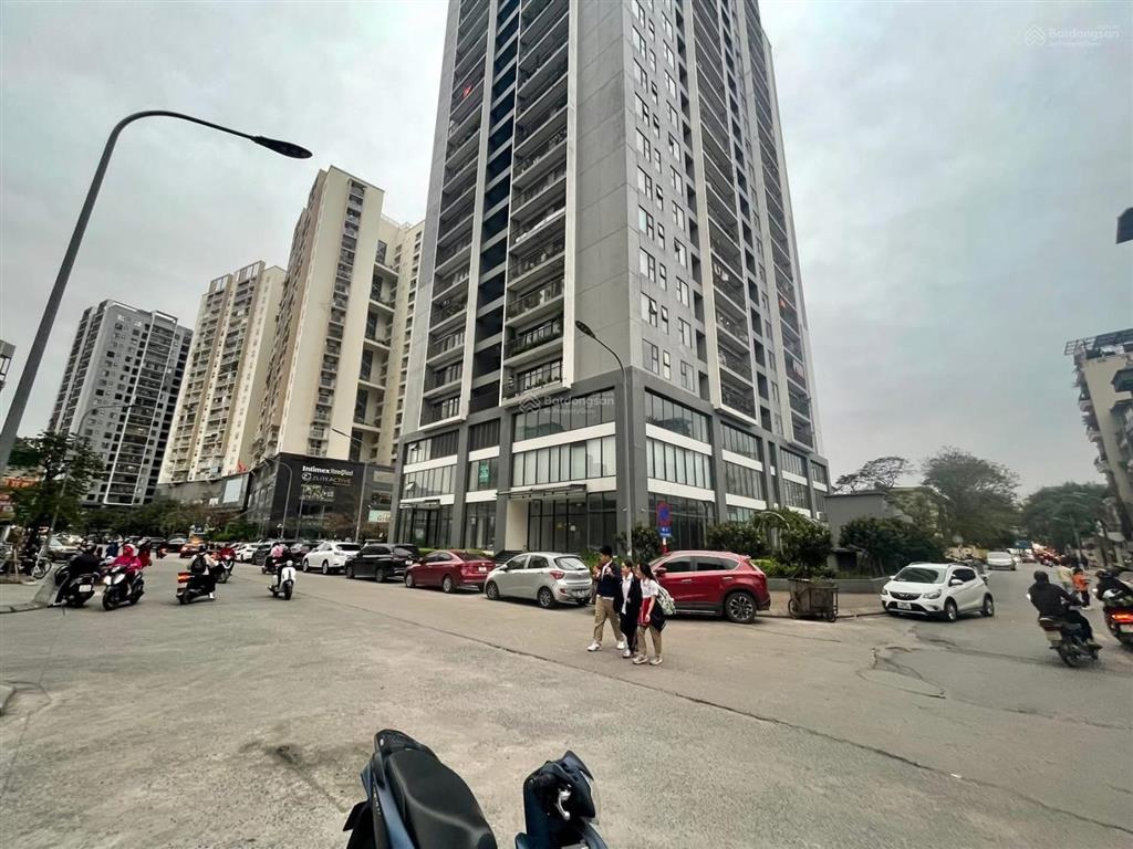 Cho thuê cc berriver 390 nguyễn văn cừ 1pn full nội thất 48m2 giá 11tr