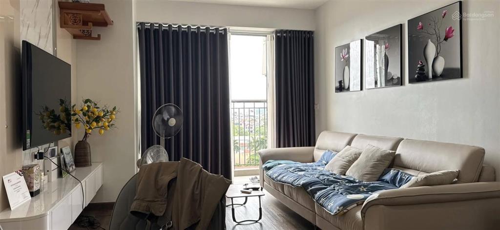 Cho thuê cc berriver 390 nguyễn văn cừ 1pn full nội thất 48m2 giá 11tr