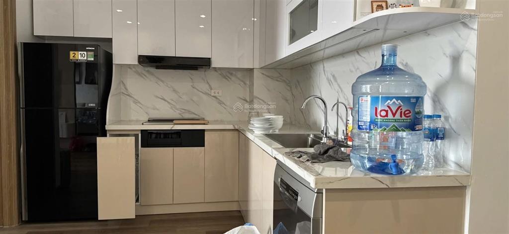 Cho thuê cc berriver 390 nguyễn văn cừ 1pn full nội thất 48m2 giá 11tr