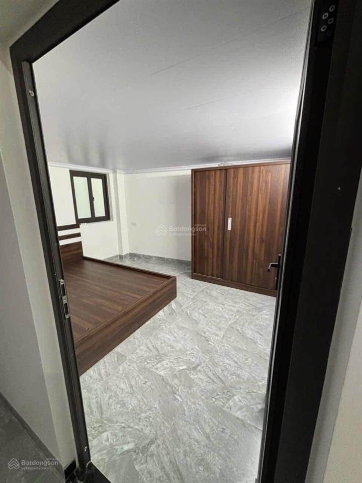 Cho thuê căn hộ 1pn + gác xép full nội thất ái mộ, bồ đề  giá 5,5 triệu