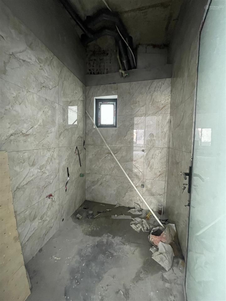 Cho thuê tòa nhà văn phòng mặt bằng kinh doanh long biên | 200m/sàn 8 tầng + 1 hầm, pccc tự động