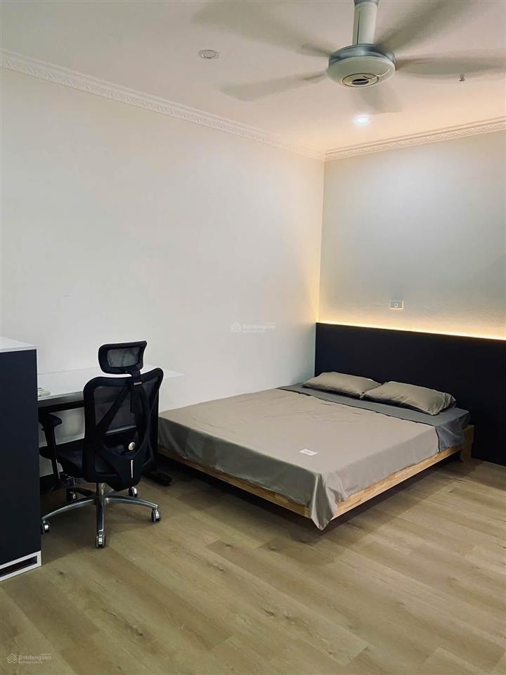Cho thuê studio cao cấp mặt hồ tai trâu ngọc lâm view hồ thang máy full nội thất 5,7 triệu