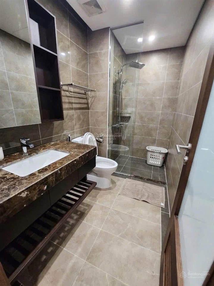 Căn hộ 1n1k 45m2 cao cấp hồng tiến full nội thất, miễn phí gym & bể bơi, chỉ 12 triệu/tháng