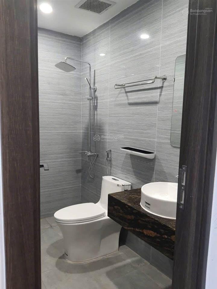 Căn hộ 1k1n ngọc thuỵ 25m full nội thất, thang máy, 6 triệu/tháng