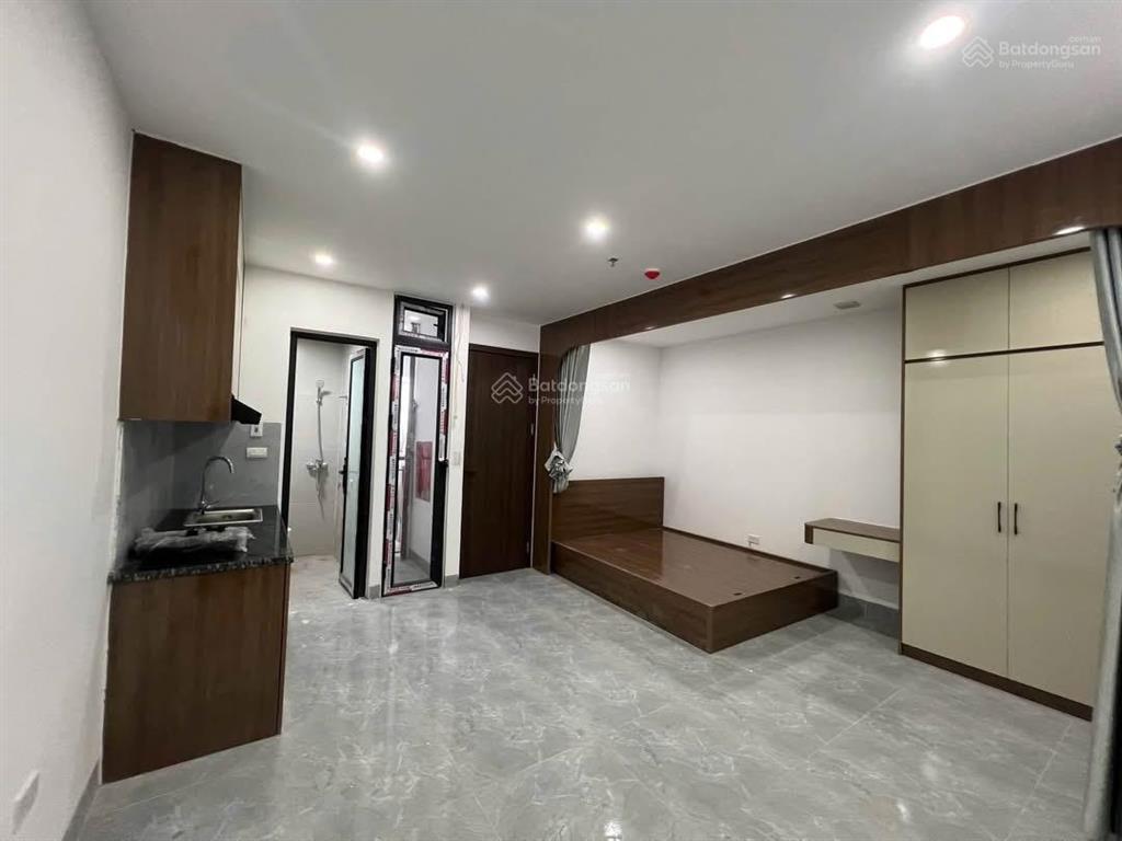Cho thuê căn hộ full nội thất xuân đỗ cự khối, long biên, có thang máy, giá 4,3 triệu/tháng