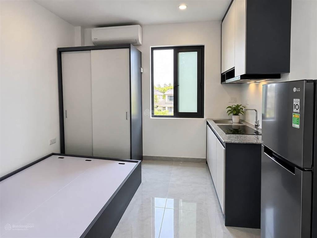Ccmn kim quan việt hưng | 20m | thang máy | 3,6tr/tháng