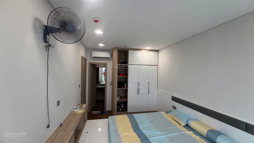 Cho thuê cc khai sơn city 96m, 3pn, 2wc, full nội thất, giá 15 triệu/tháng