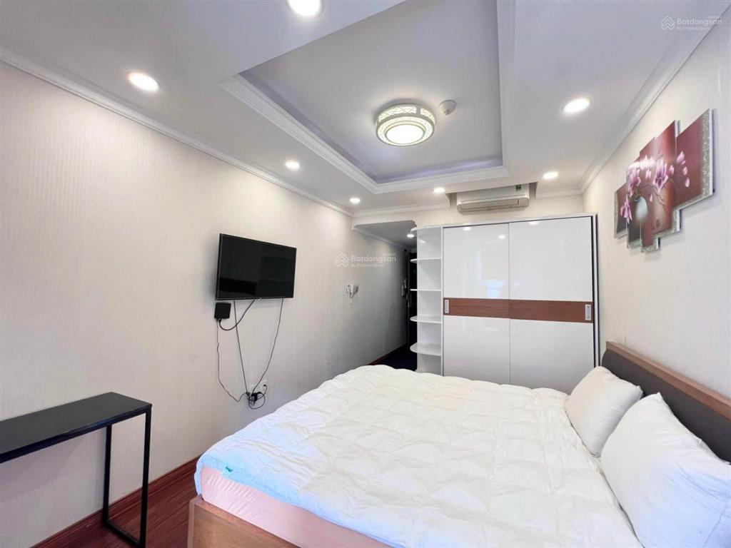 Hot cho thuê gấp orchard parkview 1pn 1wc nội thất mới đẹp chỉ cần xách vali vào ở chỉ 9 triệu/th