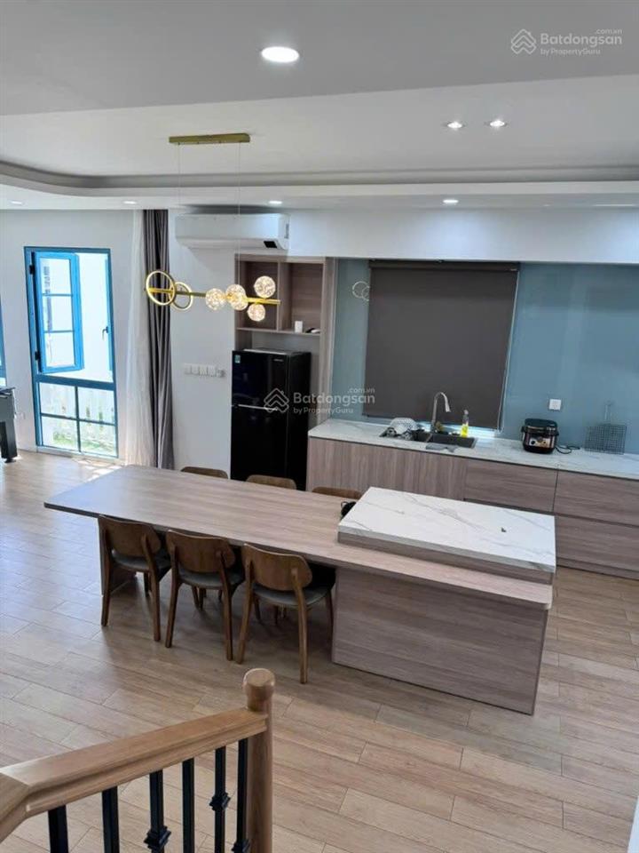 Duy nhất siêu phẩm độc quyền  biệt thự song lập ven sông 10x20m giá chỉ 8.9 tỷ