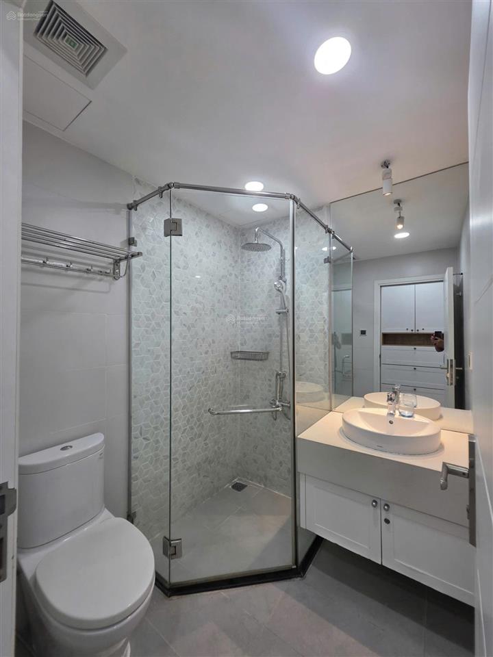Cực hot cho thuê the botanica phổ quang 2pn 2wc 73m2 full nội thất đẹp chỉ 16 triệu/tháng