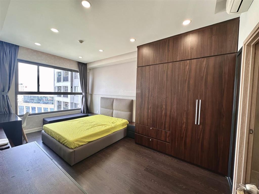 Bán căn hộ golden mansion 2pn 75m2 view công viên thoáng mát giá cực tốt chỉ 5.85 tỷ còn tl