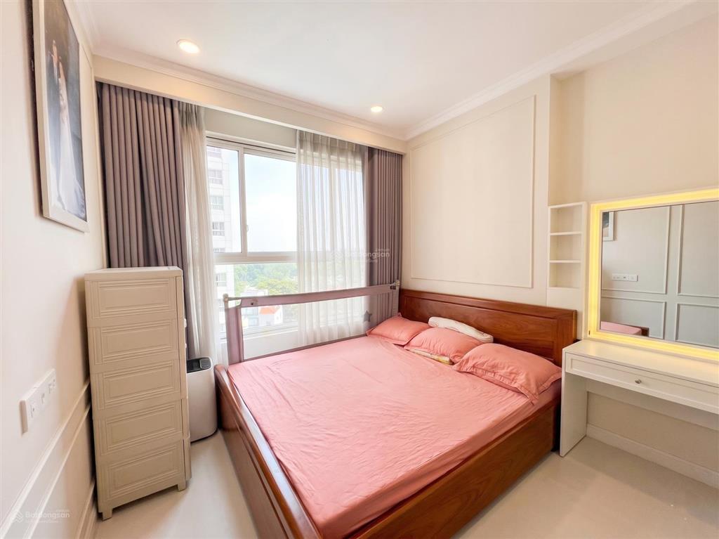 Bán nhanh căn hộ golden mansion 2pn 1wc 50m2 full nội thất đẹp chỉ 4.5 tỷ